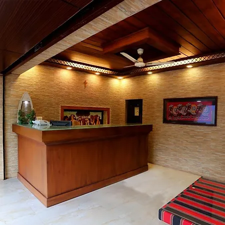 Airco Le-Grand Inn Tiruvalla Exterior photo
